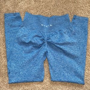 NVGTN solid scrunch seamless leggings